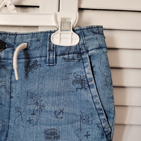 OSHKOSH B'GOSH Boys Denim Shorts, Size 10 - Picture 5 of 9